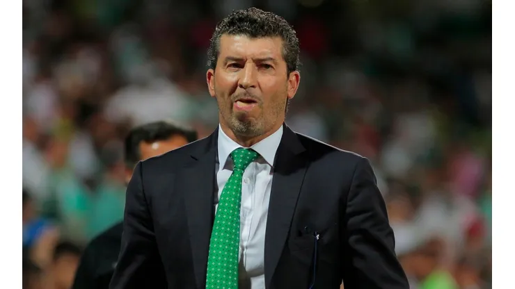 El Chepo de la Torre no ocultó su felicidad por regresar a un club que lo marcó.