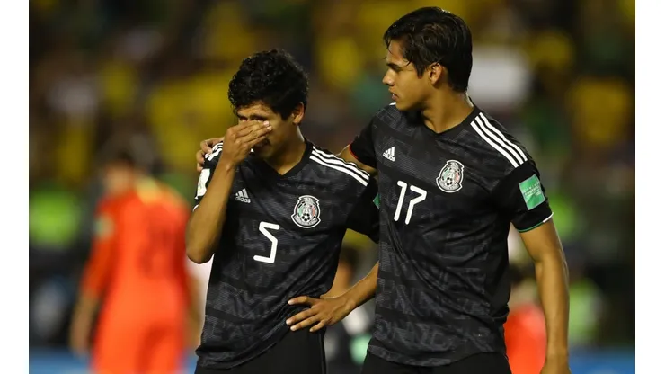 La triste imagen después de caer ante Brasil en la final del Mundial Sub 17.