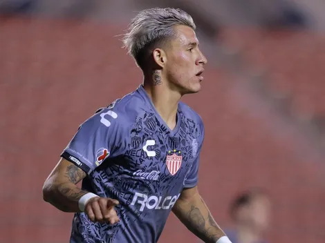 Le da igual: Cristian Calderón está dispuesto a jugar en Rayados o Tigres