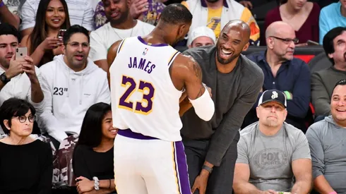 La foto épica: Kobe Bryant y LeBron James emocionaron al mundo de los Lakers