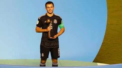 Eugenio Pizzuto se llevó el balón de bronce