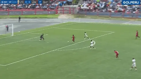 Quintero definió con la parte externa para la U.