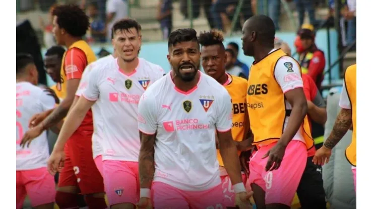 El festejo de Rodrigo Aguirre, jugador clave de la final.