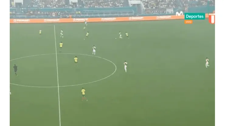Corzo viene jugando de lateral derecho y Advíncula de volante.