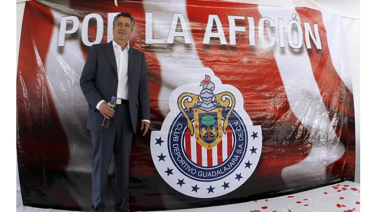 Récord: ¿Por qué anunciaron un día después el fallecimiento de Jorge Vergara?