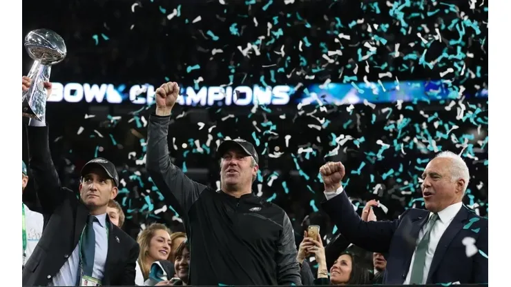 Los Eagles firmaron a un campeón del Super Bowl y sorprendieron a todos.
