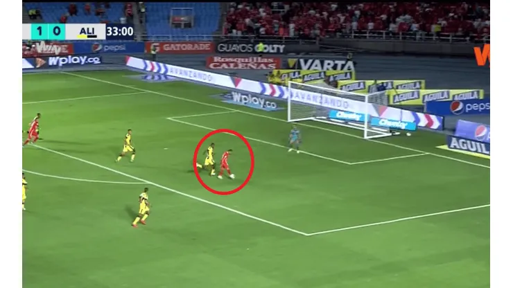 Otro golazo: Duván Vergara repitió con una definición de Play Station