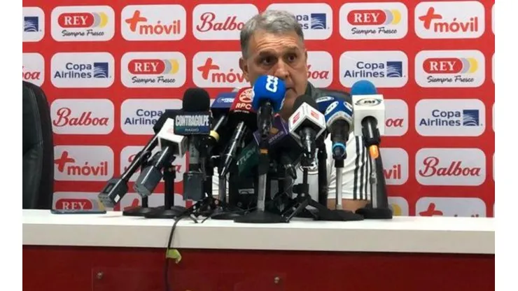 Martino aclaró lo ocurrido con Layún y espera a una Panamá ofensiva