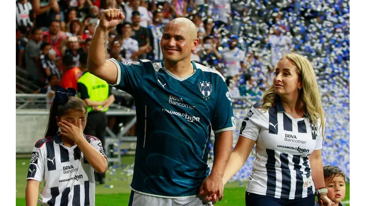 Suazo será otra de las estrellas de Rayados en el Clásico Regio de Leyendas