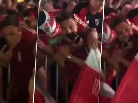 Video: la reacción de Juanfer ante el abrazo de un hincha de River
