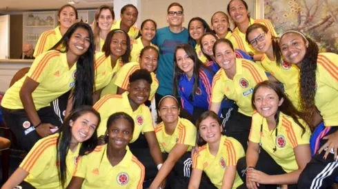 Cracks: Quintero junto Borré visitaron y apoyaron a la Selección Colombia Femenina