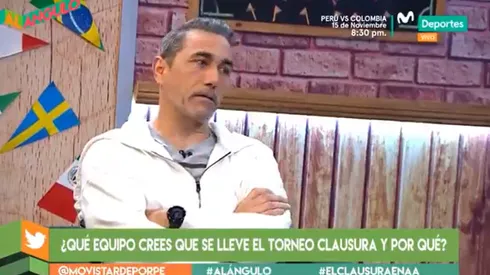 Chavarri fue jugador de fútbol profesional.