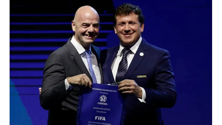 Domínguez pidió 8 cupos de Conmebol para el Mundial de Clubes