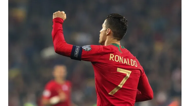 Cristiano Ronaldo subió tres fotos a Instagram y avisó: "Volví"