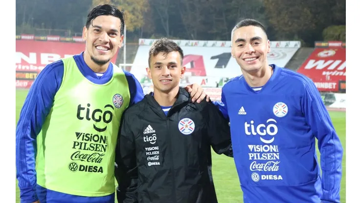 Cubas entrenó diferenciado y podría perderse su debut con la selección paraguaya