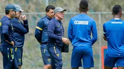 Pese al pedido de los clubes, Célico no desafectará a los jugadores de Liga y Delfín