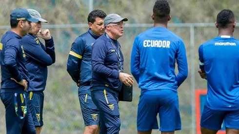 Pese al pedido de los clubes, Célico no desafectará a los jugadores de Liga y Delfín