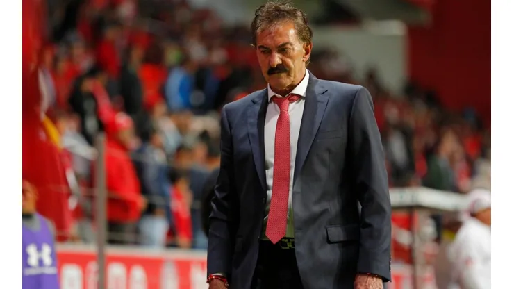 Oficial: Ricardo La Volpe dejó de ser el entrenador de Toluca