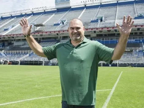 Sigue siendo ídolo: Chilavert se ofreció pagar la multa que le den al hincha que llevó la bandera contra Zárate