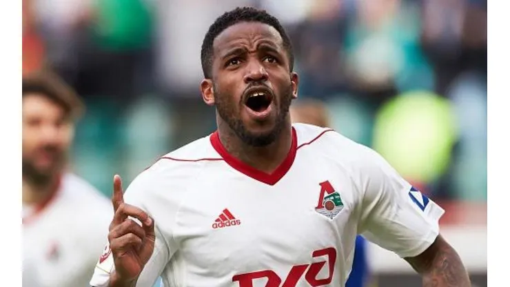 Farfán juega en el Lokomotiv de Rusia.