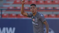 Quiroga se mantiene en la cima goleadora