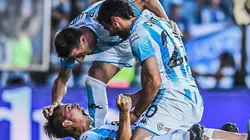 Racing festeja el triunfo ante Huracán.