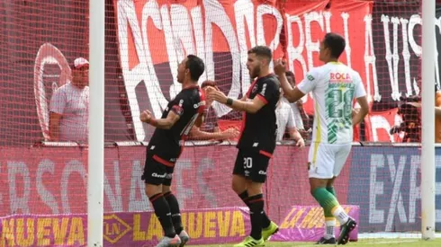 Newell's le ganó 2-0 a Defensa y cortó la mala racha