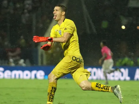 La increíble historia de Pinos, el arquero héroe de Independiente del Valle que trabajaba en un circo