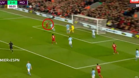 Es una fiesta: Mané apareció por atrás de todos y metió el 3 a 0 con una palomita