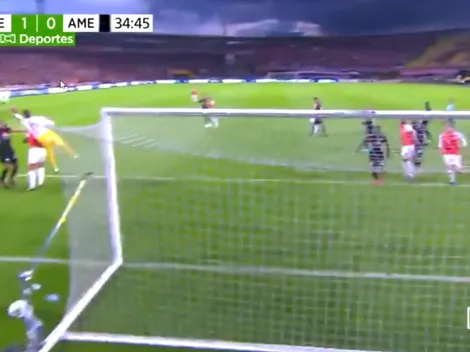 Terrible pifia de Volpi: salió a cazar mariposas y Santa Fe clavó el 1-0 a América