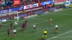 Pizarro hizo magia dentro del área para el segundo tanto de Rayados