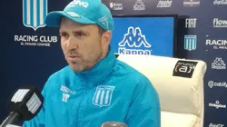 Eduardo Coudet en conferencia de prensa.