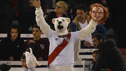 Los hinchas de River quieren meterle miedo a Flamengo.