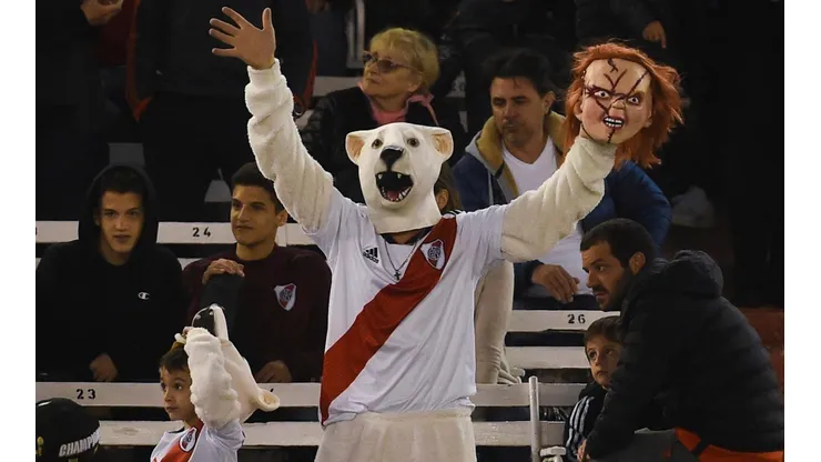 Los hinchas de River quieren meterle miedo a Flamengo.