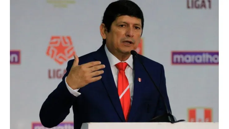 Agustín Lozano es el actual presidente de la FPF.