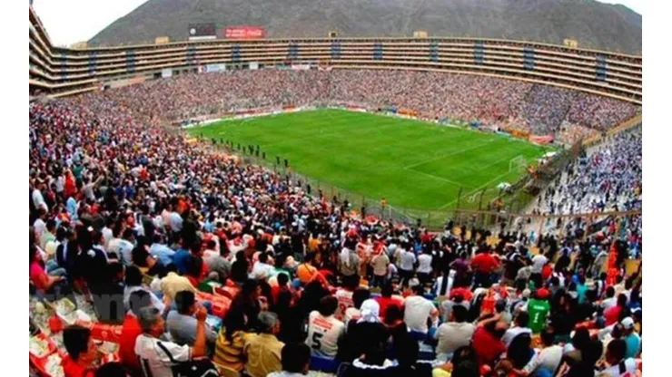 El Monumental queda en el distrito de Ate en Lima.