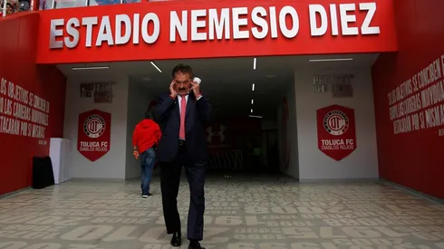 La directiva de Toluca evalúa la salida de La Volpe