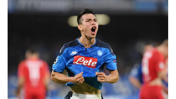 El Chucky Lozano marcó un golazo y la gente lo ovacionó.