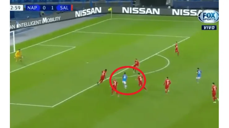 Golazo del Chucky Lozano