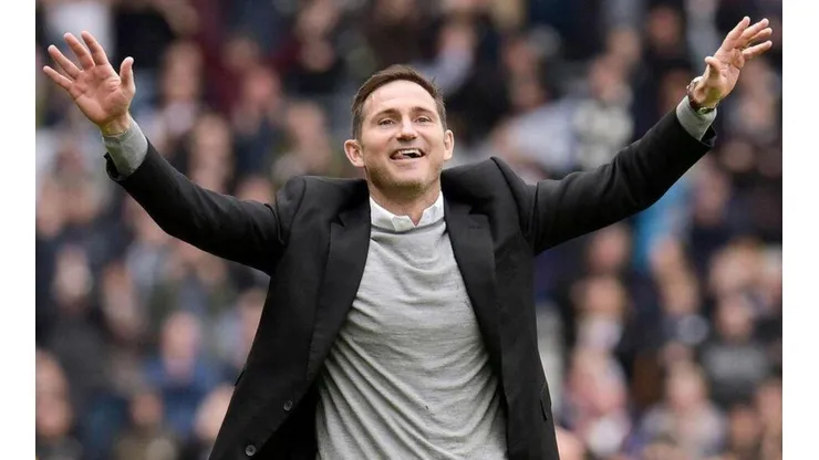 Frank Lampard, entrenador de Chelsea, quiere a Matías Godoy.