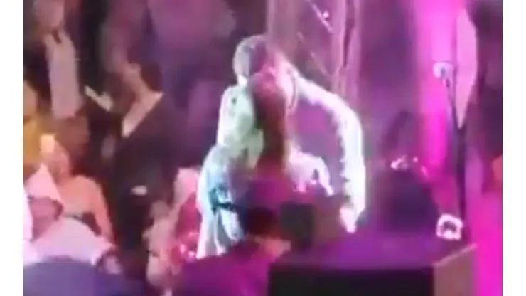 Salió la prueba reina: se conoció video en el que Paola Jara y Jessie Uribe se dan un apasionado beso