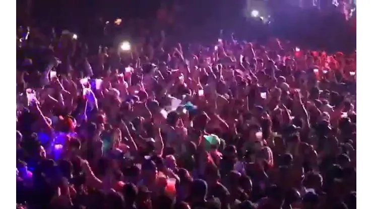 Video: pusieron 'La Chola' en un boliche y estaba lleno de hinchas de River