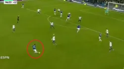 Yerry Mina arma la jugada del 1-1 entre Everton y Tottenham