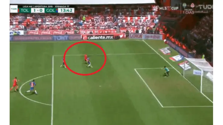 Gran asistencia de Mancuello y golazo de Pardo: Toluca ya le gana a Chivas