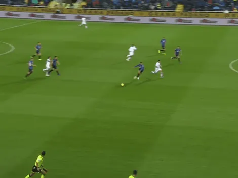 Cagliari sorprendió al Atalanta con protagónico de Gio Simeone