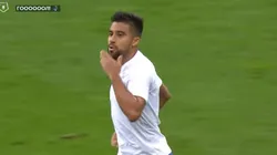 El festejo de gol de Christian Noboa.