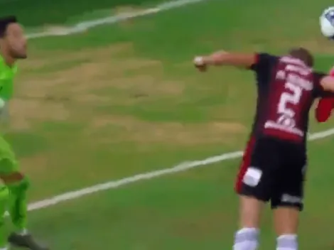 Camilo Vargas salvó una imposible pero en la segunda ya no pudo