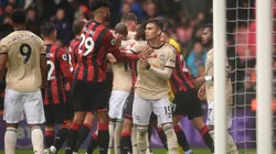 Foto de los jugadores de Manchester United y sus rivales.