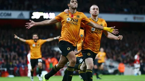 Wolves rescató un punto gracias a Raúl