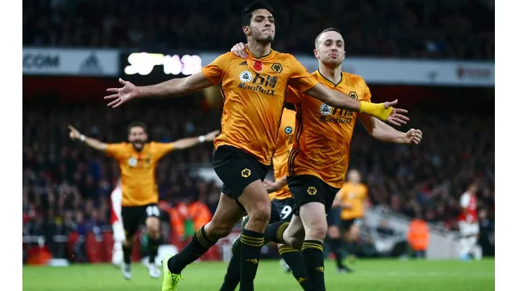Wolves rescató un punto gracias a Raúl